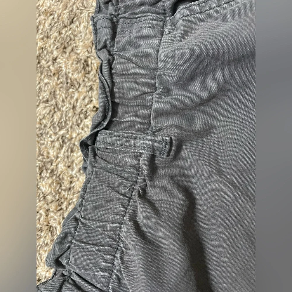 3X Universal Threads Elastic High Rise Shorts - Picture 6 of 8